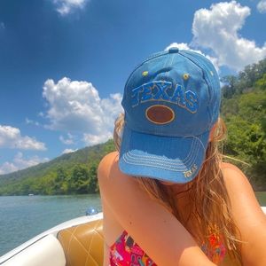 Meet your Posher, Logan